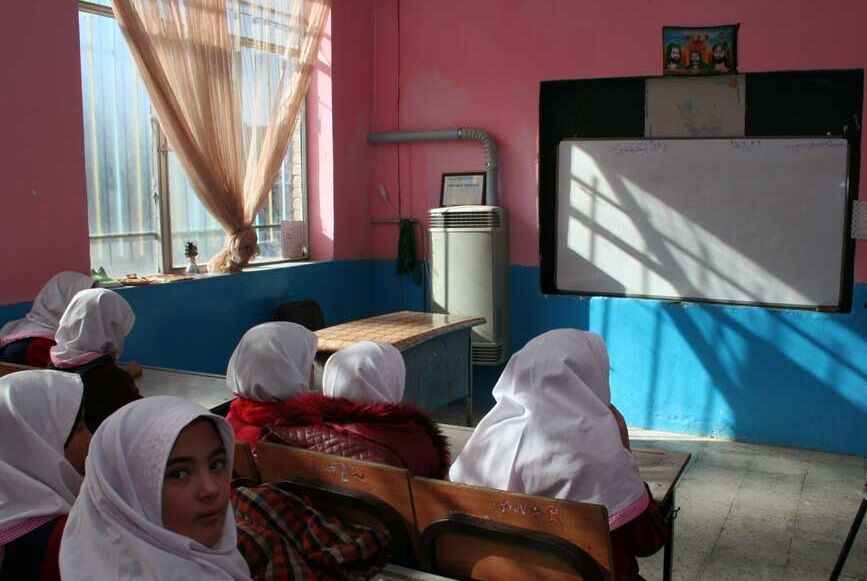 اتمام استاندارد سازی سیستم گرمایشی مدارس ایلام تا بهمن ماه