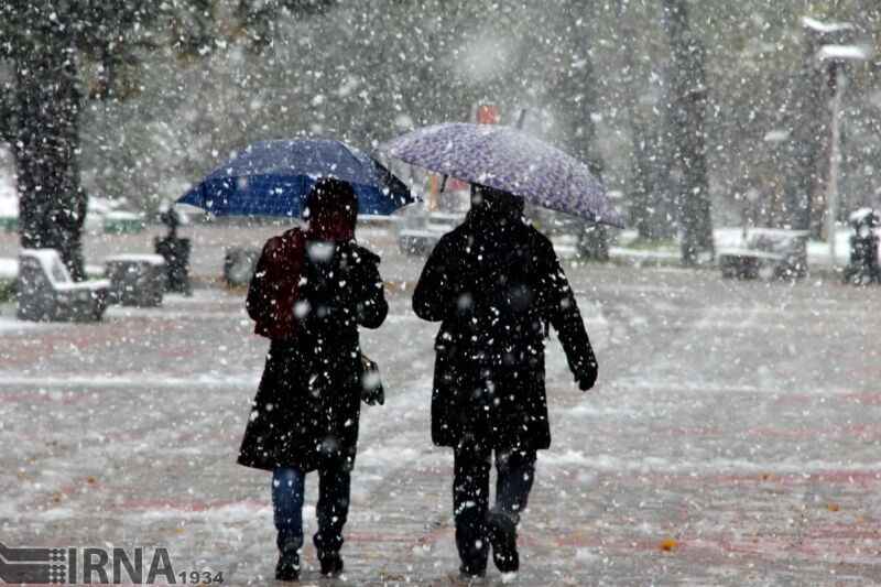 برف و باران زمستانی در راه ایلام