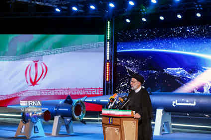 رئیس جمهور در رونمایی از موشک هایپرسونیک فتاح: توان بازدارندگی ایران نقطه امنیت و صلح پایدار است/ ضرورت سرریز فناوری دفاعی به سایر بخش‌ها